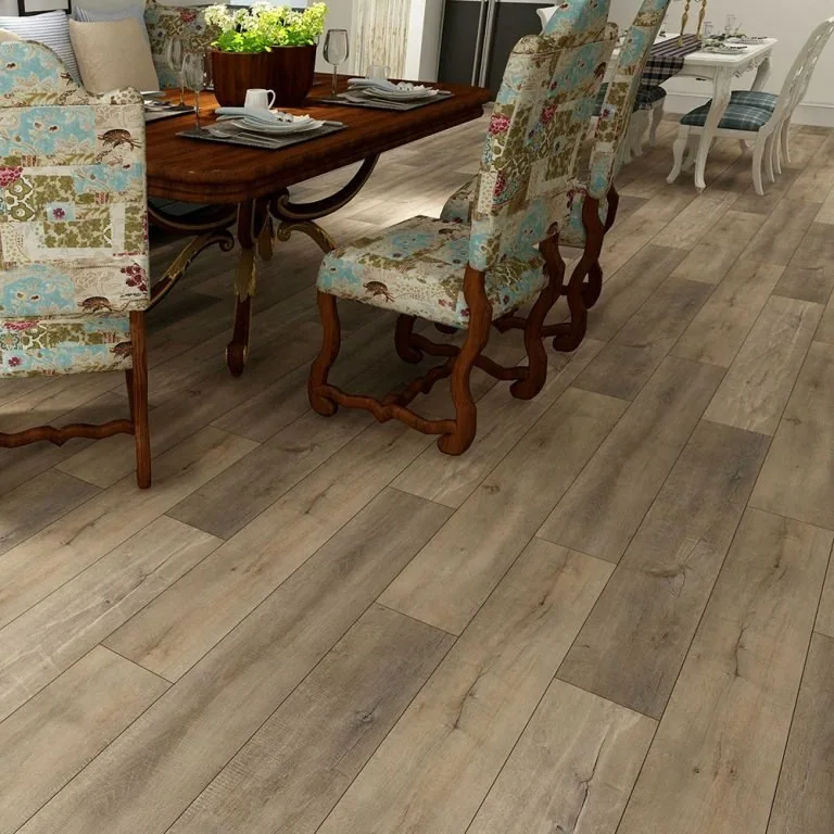 Luxury Vinyl Plank Flooring – SP880 design photograph from the Superior Floor product catalog